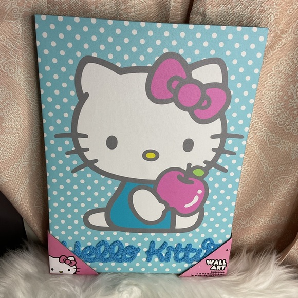 Hello Kitty Wall Decor - Picture 1 of 4